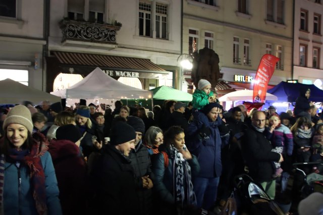 32. Nikolausmarkt der Bornheimer Vereine 2024