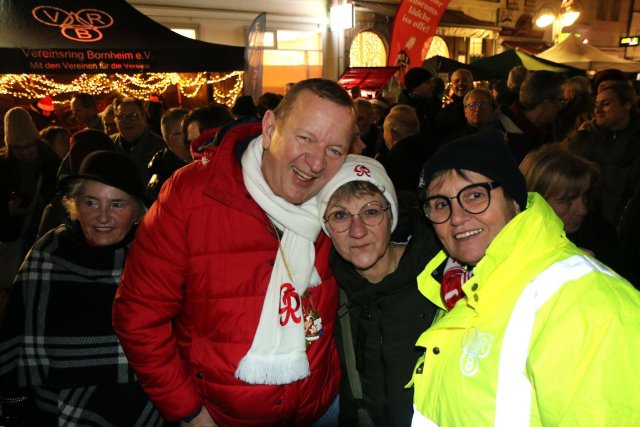 33. Nikolausmarkt der Bornheimer Vereine 2025
